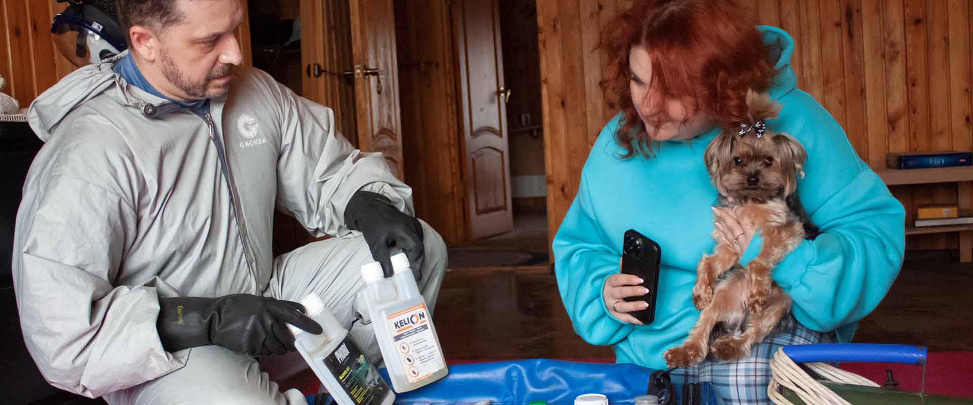 фото: Уничтожение блох в помещениях, домах и квартирах по рабочем поселке Московской области Красково и области.